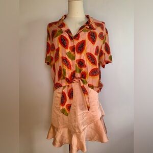 Papaya Pattern Button Up Shirt, size US L